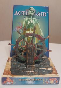 Adorno Calavera con timon 13x10