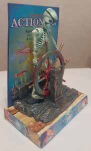 Adorno Calavera con timon 13x10 - Imagen 2