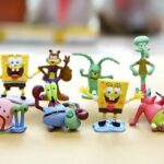 ADORNO IMPORTADO SET DE PERSONA DE BOB ESPONJA DE 8 PIEZAS DE 6 CM